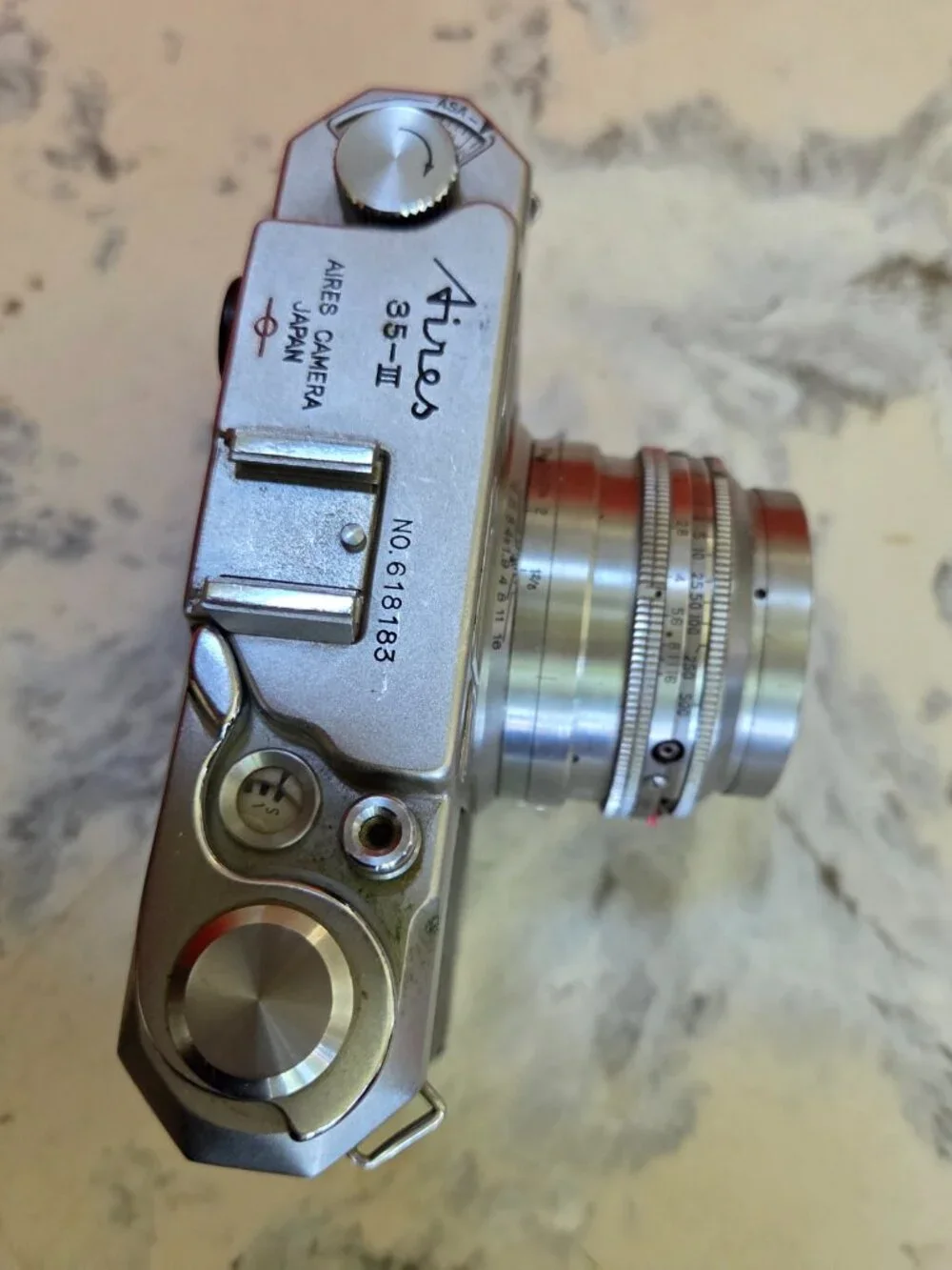Vintage Aires 35-IIA 35MM Rangefinder Camera Untested